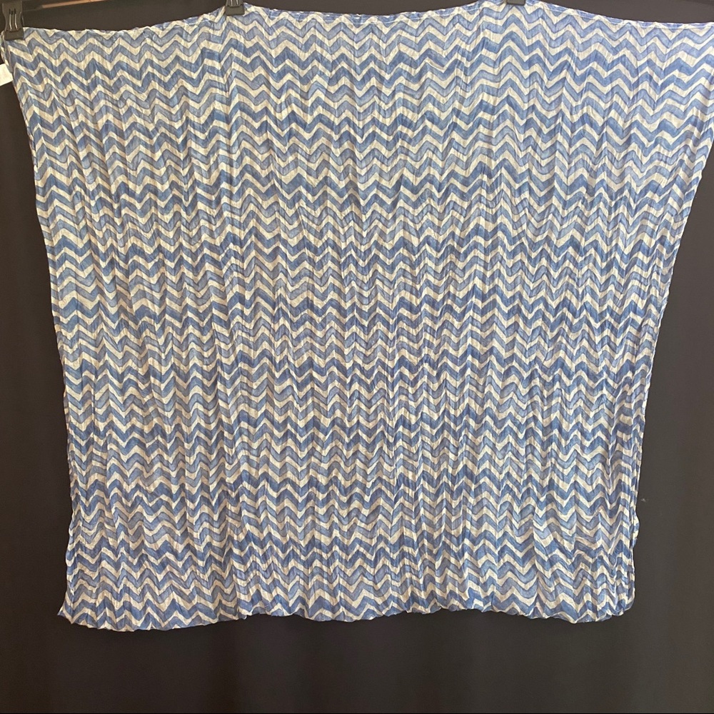 Target Infinity Scarf - Picture 2 of 9